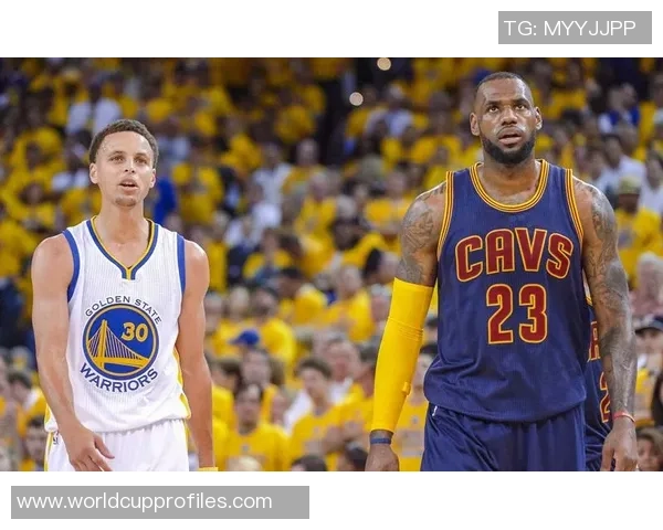 库里与詹姆斯谁更具统治力篮球之争的终极对决分析